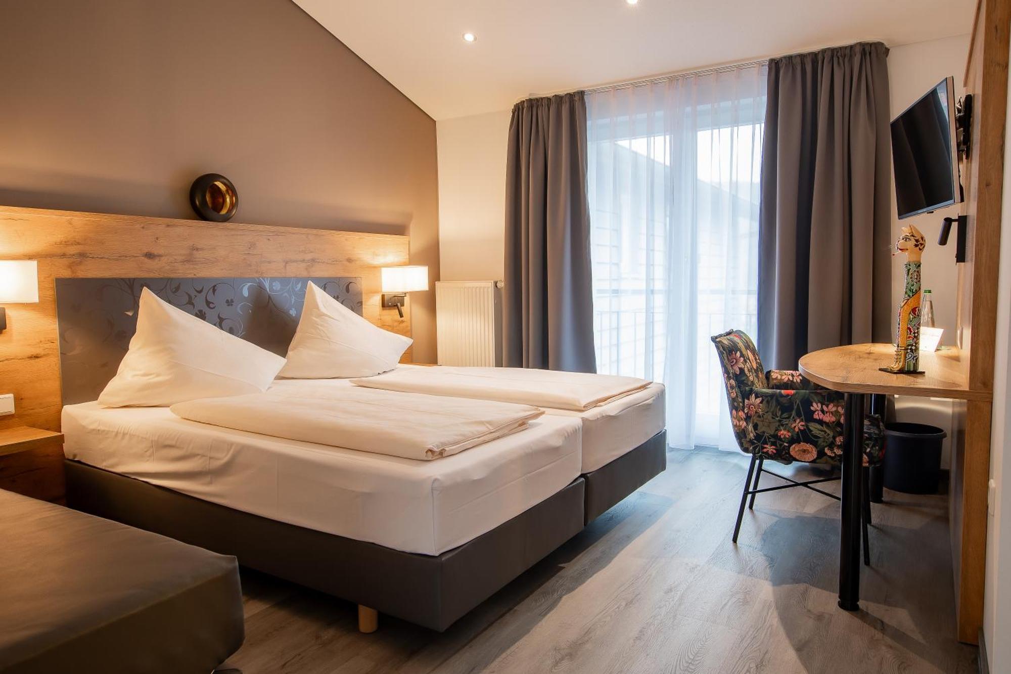 Hotel & Restaurant Bestenheider Stuben فيرتهايم المظهر الخارجي الصورة